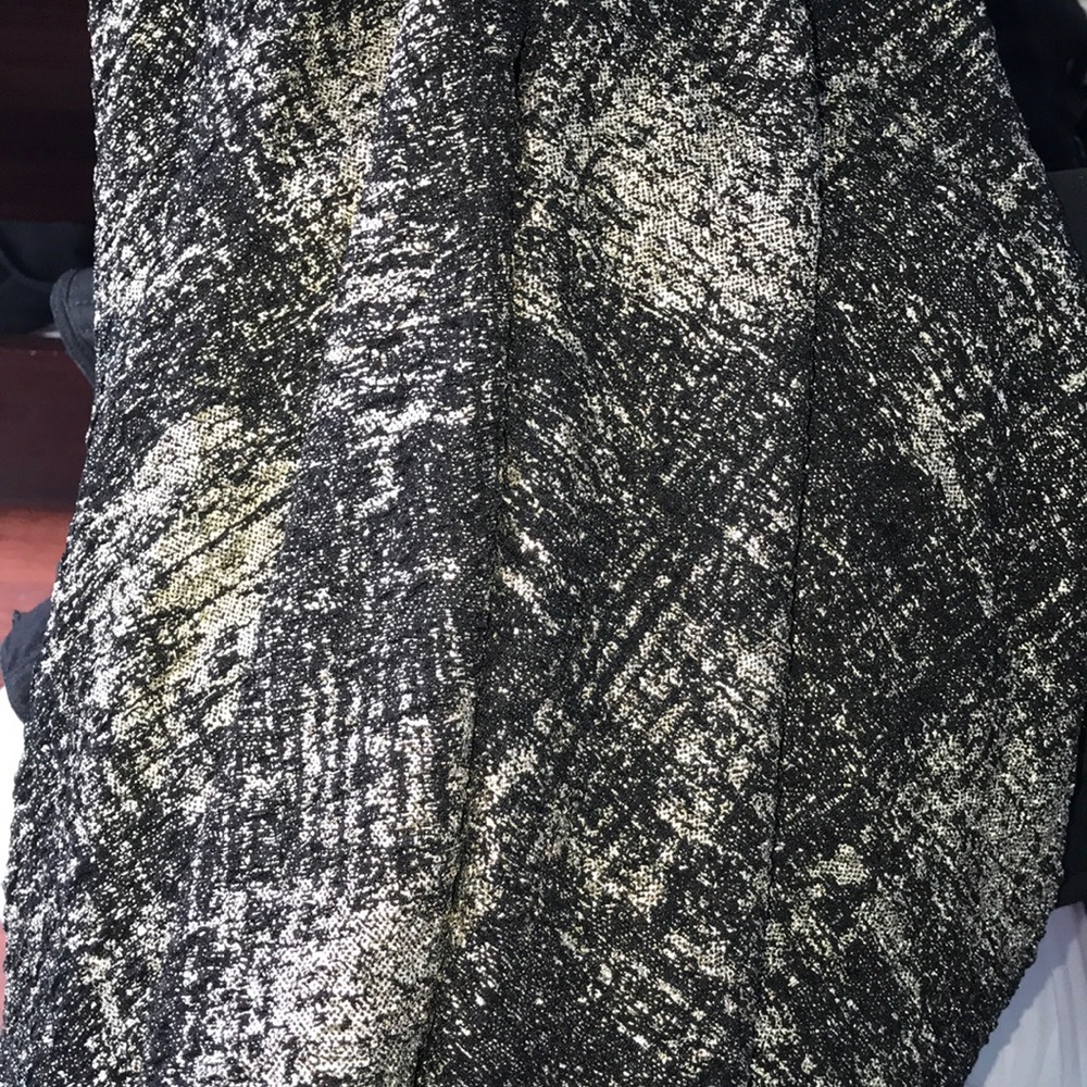 Dress - Picture 4 of 6